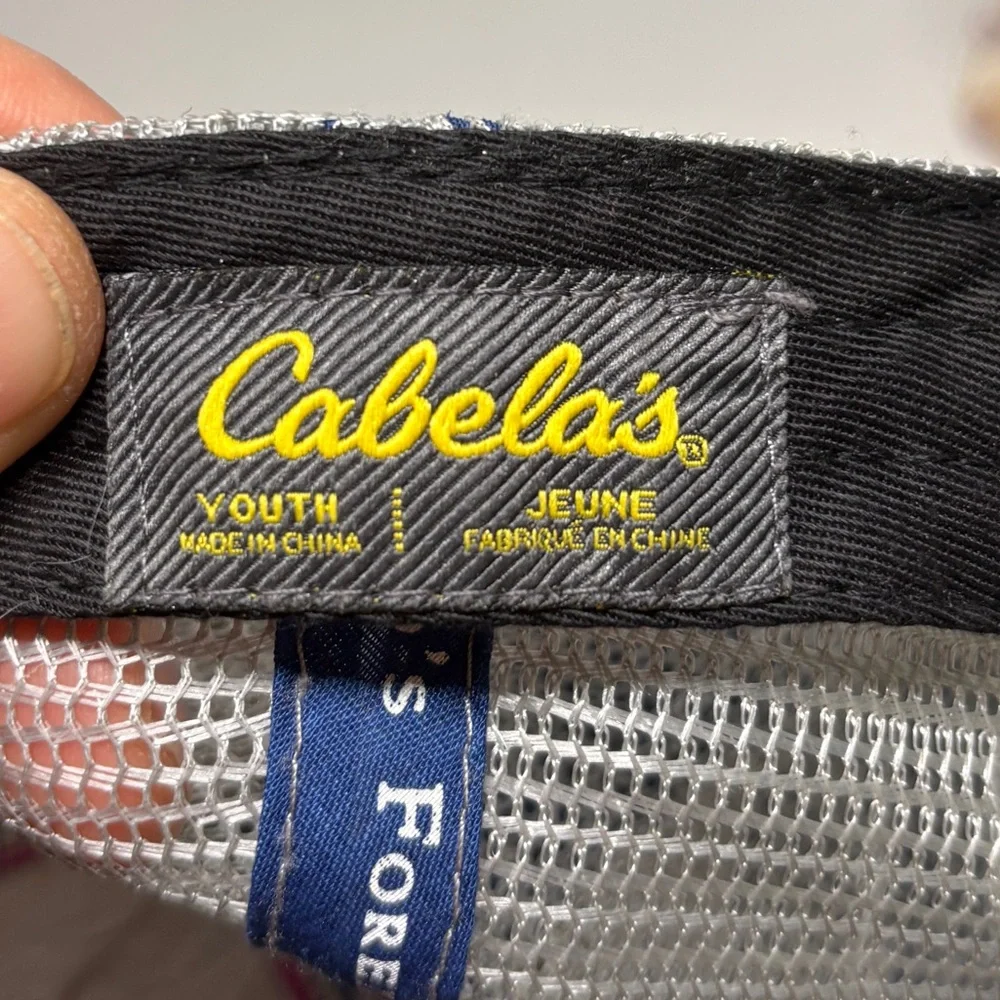 Cabela’s Youth Trucker Hat Camo Mesh Colorful Brim Adjustable